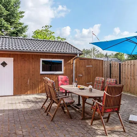 Philip - 2km From The Sea By Interhome