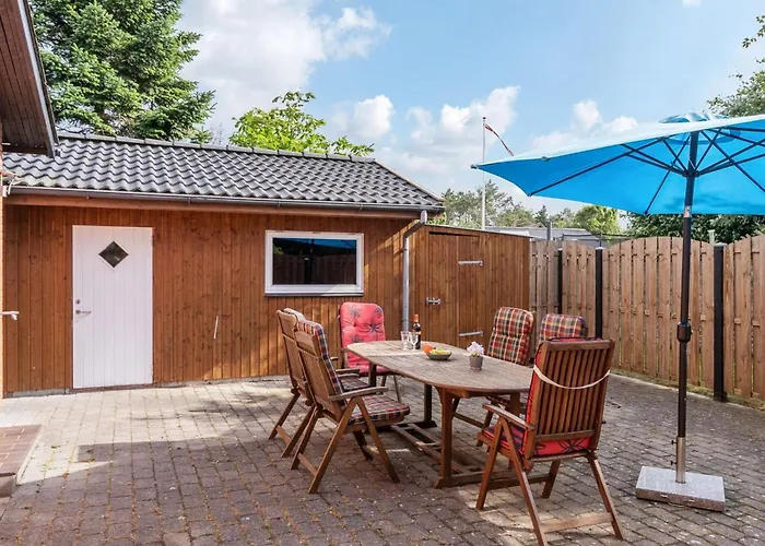 Philip - 2km From The Sea By Interhome