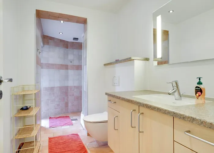 Ferienhaus Philip - 2km From The Sea By Interhome *