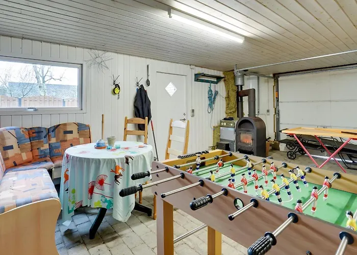 Philip - 2km From The Sea By Interhome